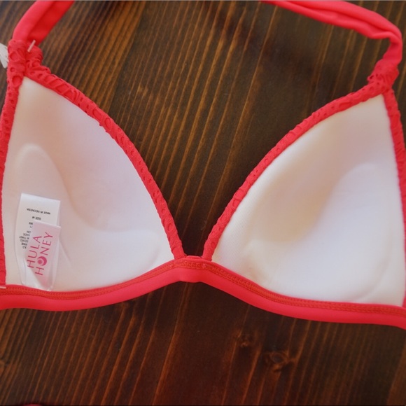❤️🌺HULA HONEY RED BIKINI❤️🌺 - Picture 5 of 8